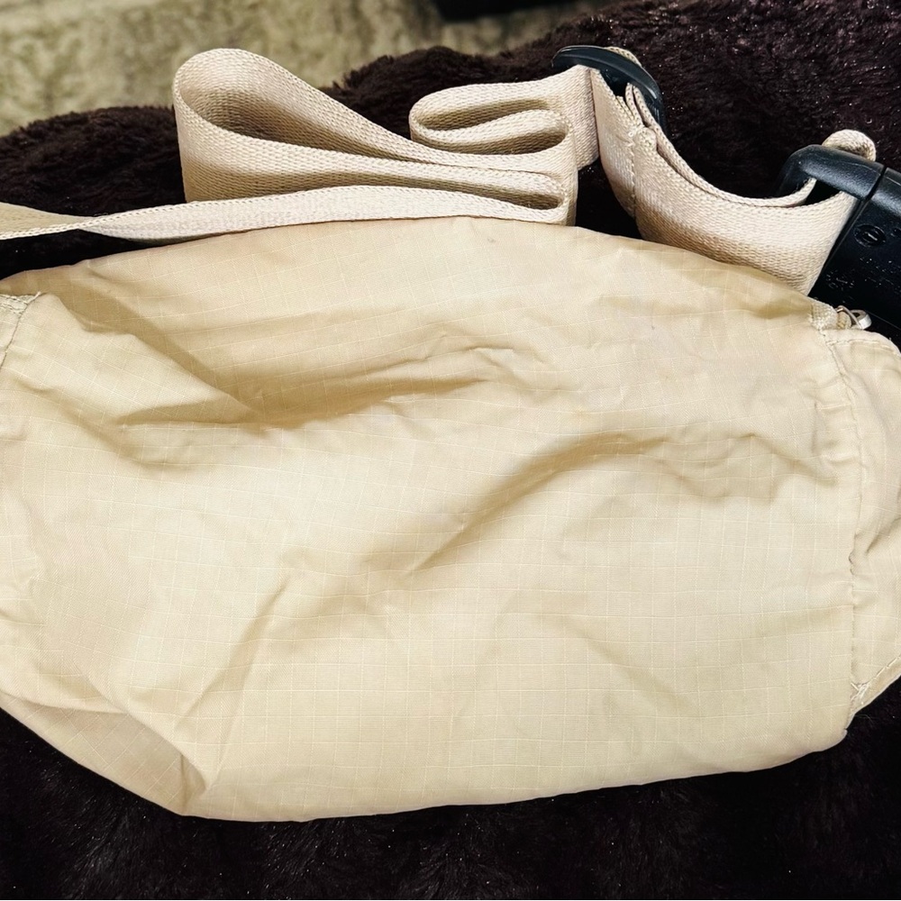 Lesportsac Tan Fanny Pack Bag - Picture 3 of 3